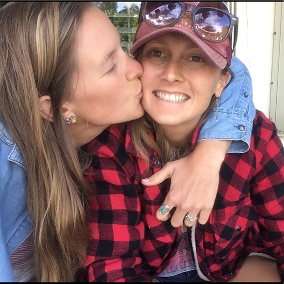 Meet your Posher, Charlotte - Picture 5 of 6